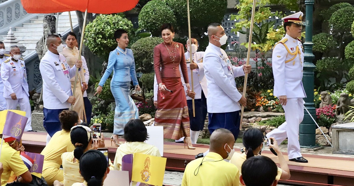 ในหลวง พระราชินี เสด็จฯ ทรงบำเพ็ญพระราชกุศลมาฆบูชา