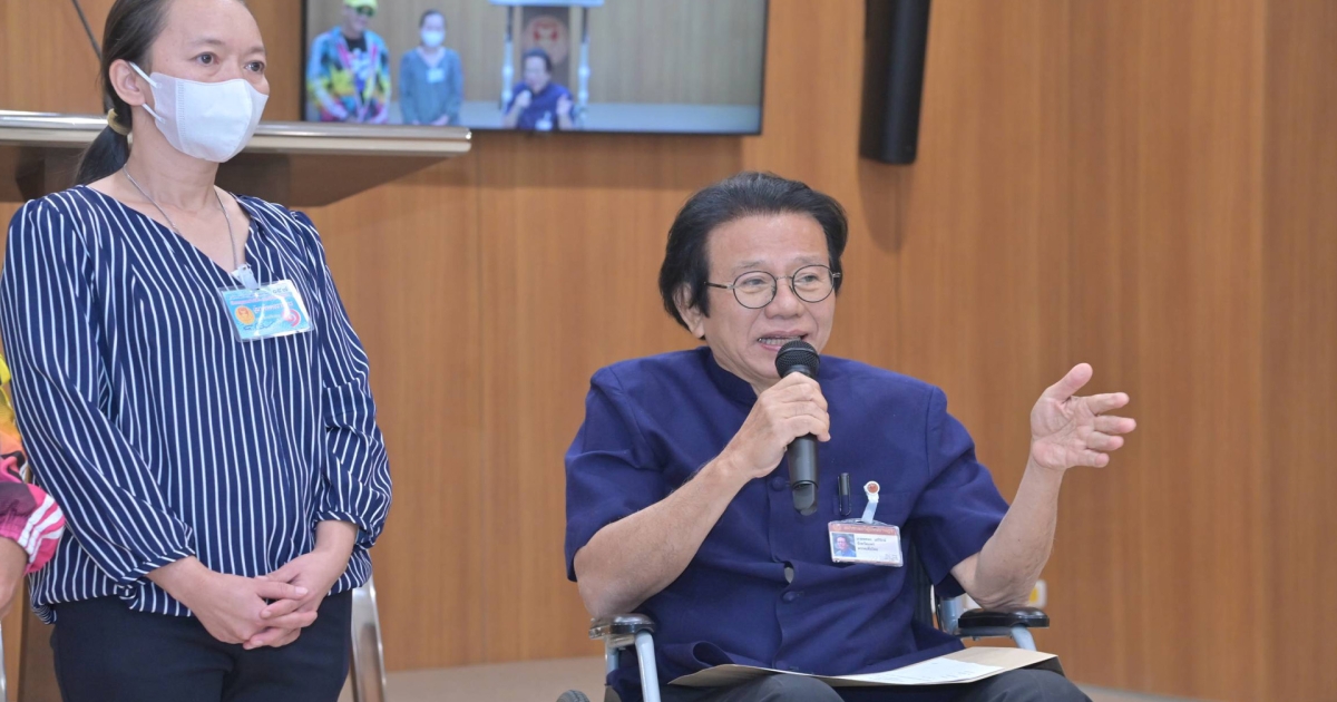 ประธานคณะ กมธ.การสาธารณสุข รับเรื่องร้องเรียนขอให้ตรวจสอบ สพฉ. และมูลนิธิเพชรเกษม จากกรณีการนำตัวผู้ป่วยส่งโรงพยาบาลไม่เป็นไปตามความประสงค์ ทำให้ผู้ป่วยได้รับความเสียหายทั้งร่างกายและจิตใจ