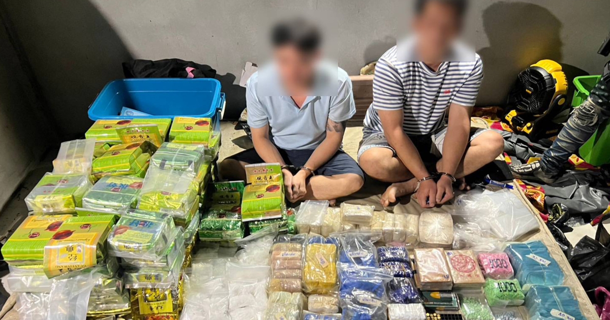 รวบ 2 พ่อค้ายานรก ยึดยาบ้า 9.2 หมื่นเม็ด,ไอซ์อีก 67 กก., เฮโรอีน 50 แท่ง, ยาอี 2,800 เม็ด, ยาแฮปปี้ 73 ซอง