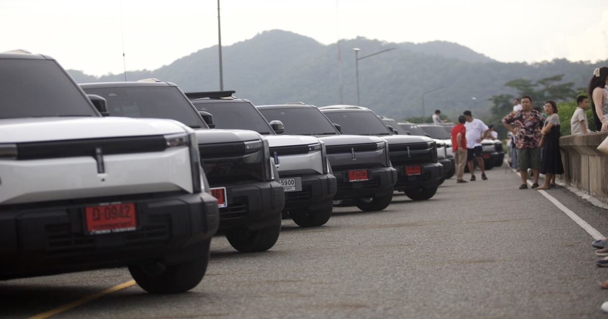 กลุ่มรถไฟฟ้า JAECoo J6 EV รณรงค์ใช้รถพลังงานสะอาด ส่งเสริมการท่องเที่ยว-ลดมลพิษในชลบุรี